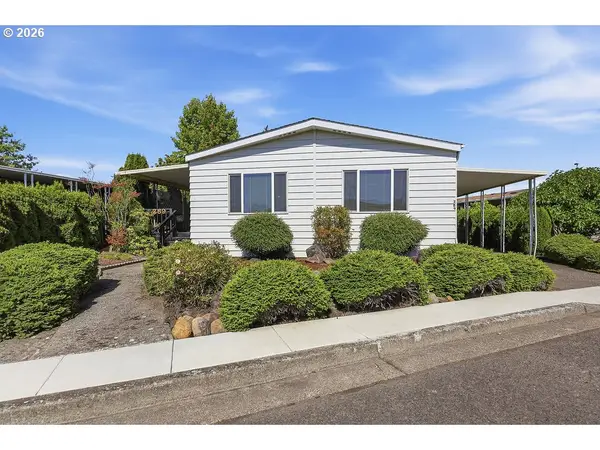 1199 N Terry St #289, Eugene, OR 97402