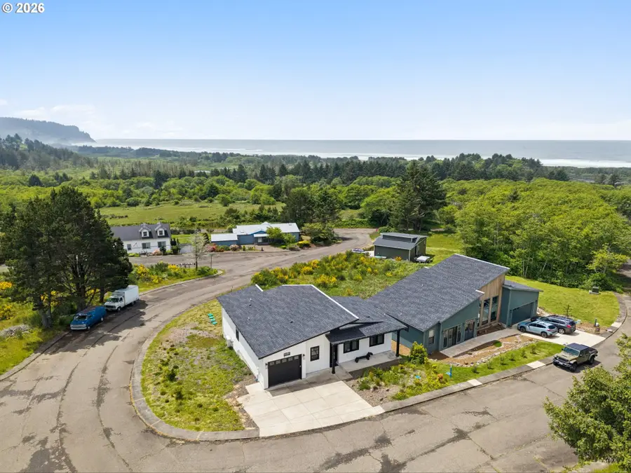 5705 Rollo Dr, Neskowin, OR 97149 - #2