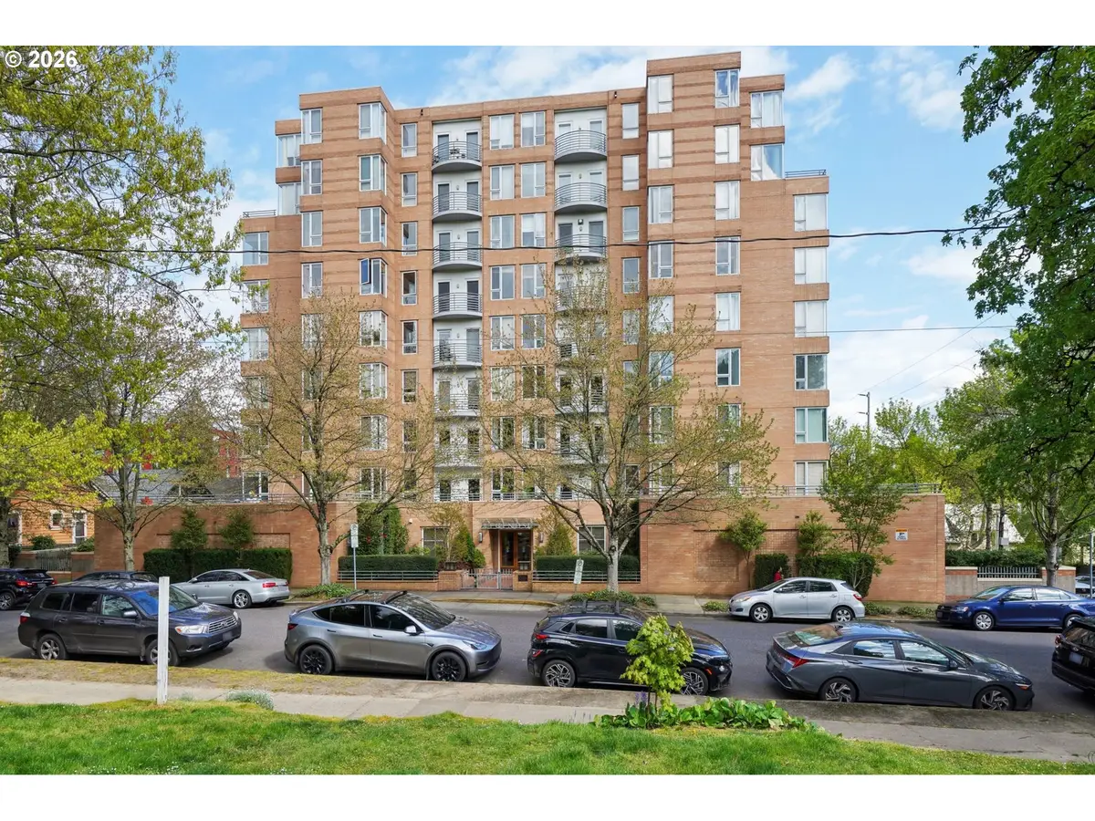 1132 SW 19th Ave #512, Portland, OR 97205 - #1