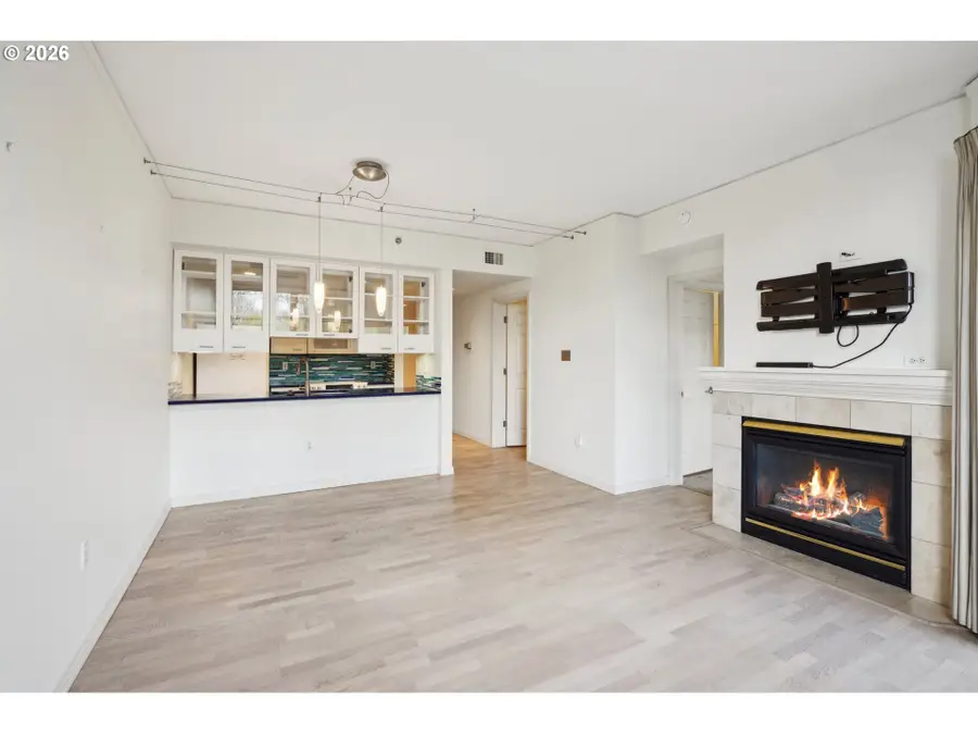 1132 SW 19th Ave #512, Portland, OR 97205 - #3