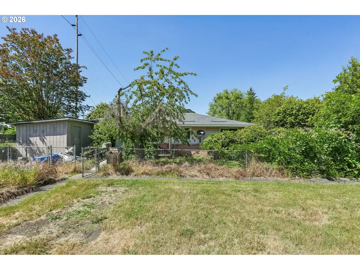 892 D St, Independence, OR 97351 - #1