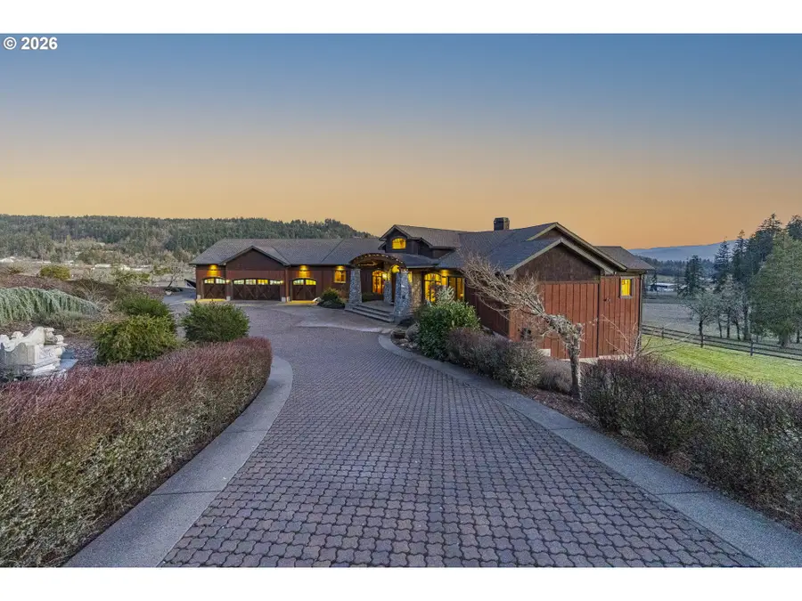 36995 Wallace Creek Rd, Springfield, OR 97478 - #2