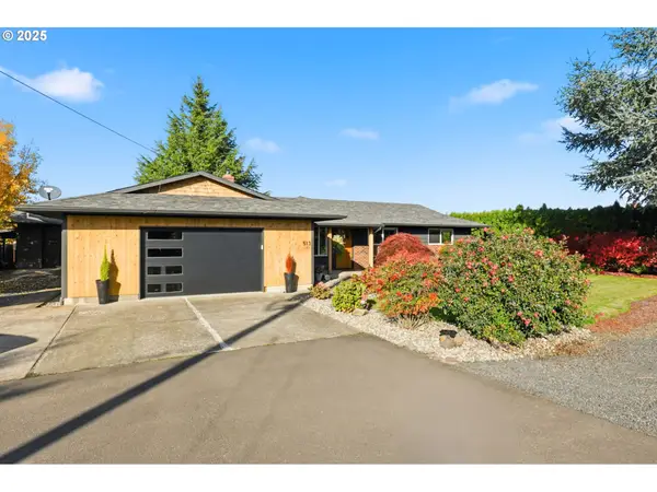 513 Alder St, MtAngel, OR 97362