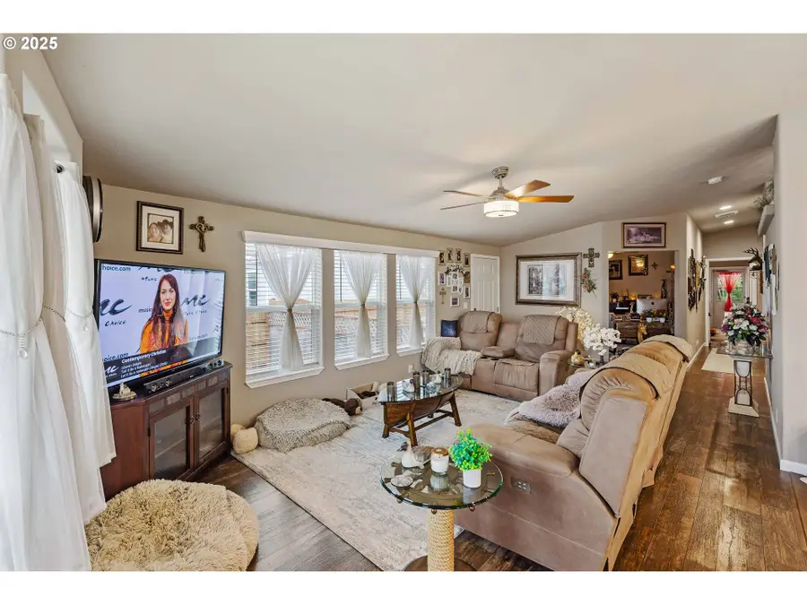 1060 Cedar Loop, Lakeside, OR 97449 - Image #2