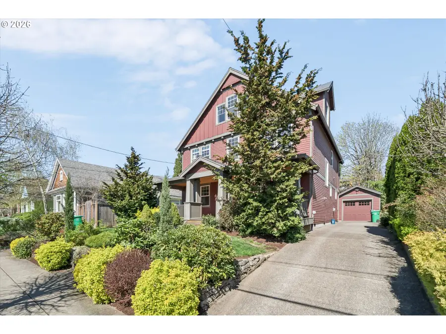 1647 SE Spokane St, Portland, OR 97202 - #3