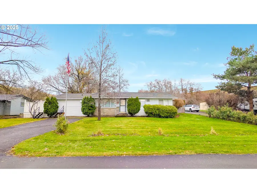 82449 Rosebrooke Rd, Milton Freewater, OR 97862 - Image #2