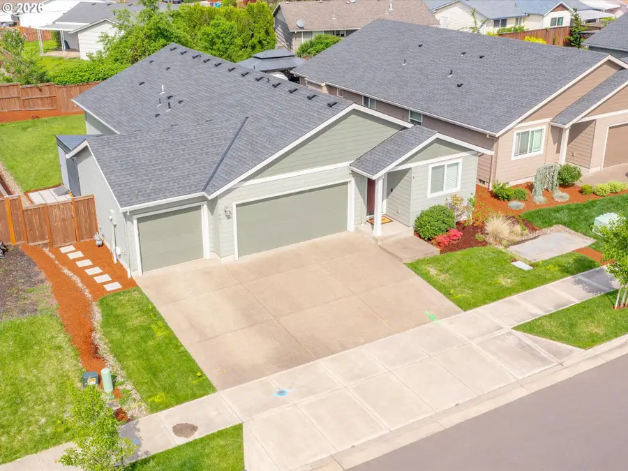 483 Killian Spring Dr, Woodburn, OR 97071 - #2