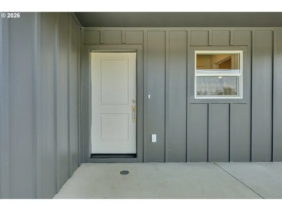 2010 Henderson Way, Longview, WA 98632 - #2