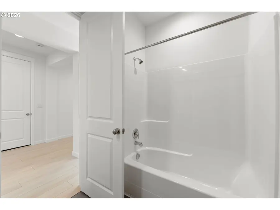 2950 S Rowan St #1, Cornelius, OR 97113 - #2