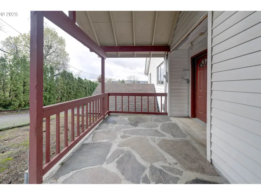 16381 Hunter Ave, Oregon City, OR 97045 - Image #3