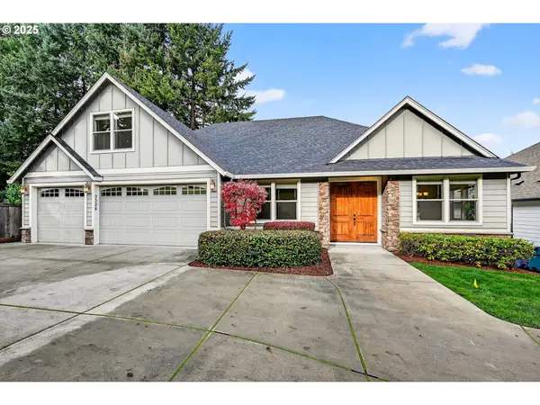 3306 NW 103rd St, Vancouver, WA 98685