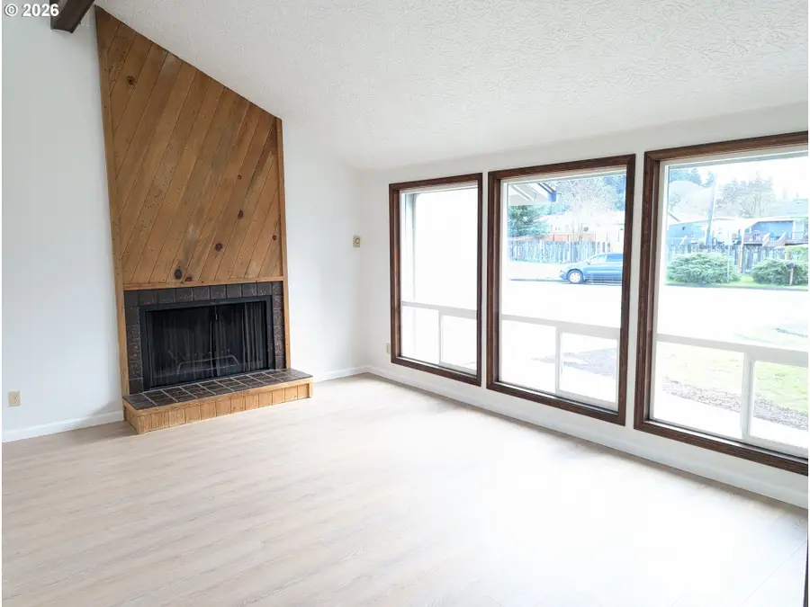 2008 NE 155th St, Vancouver, WA 98686 - Image #2