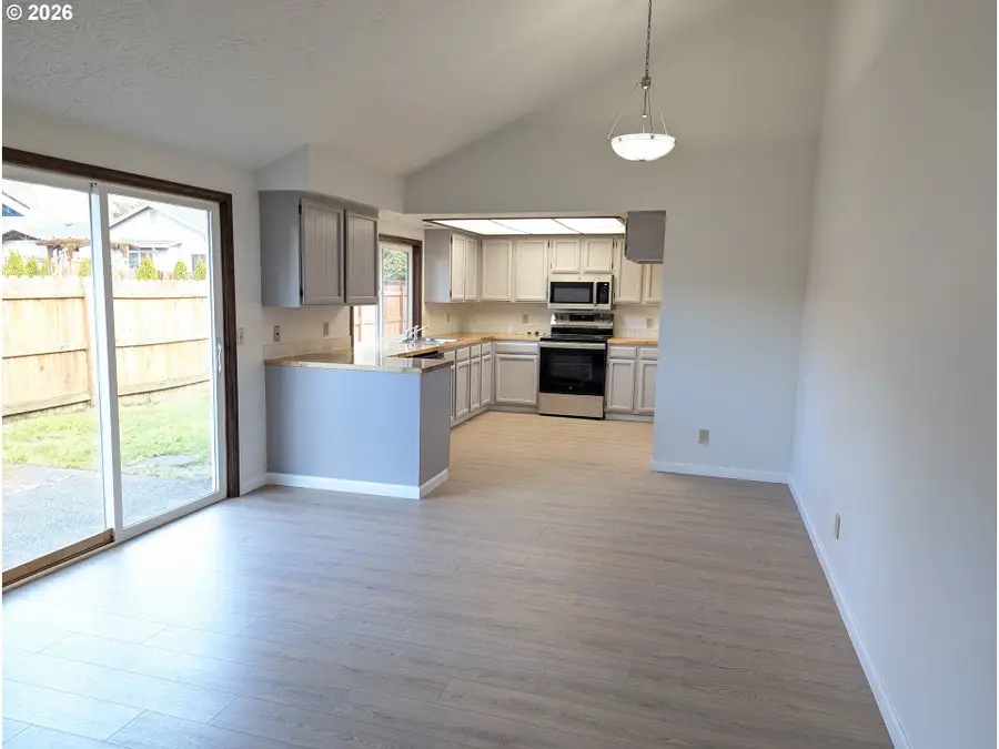 2008 NE 155th St, Vancouver, WA 98686 - Image #3