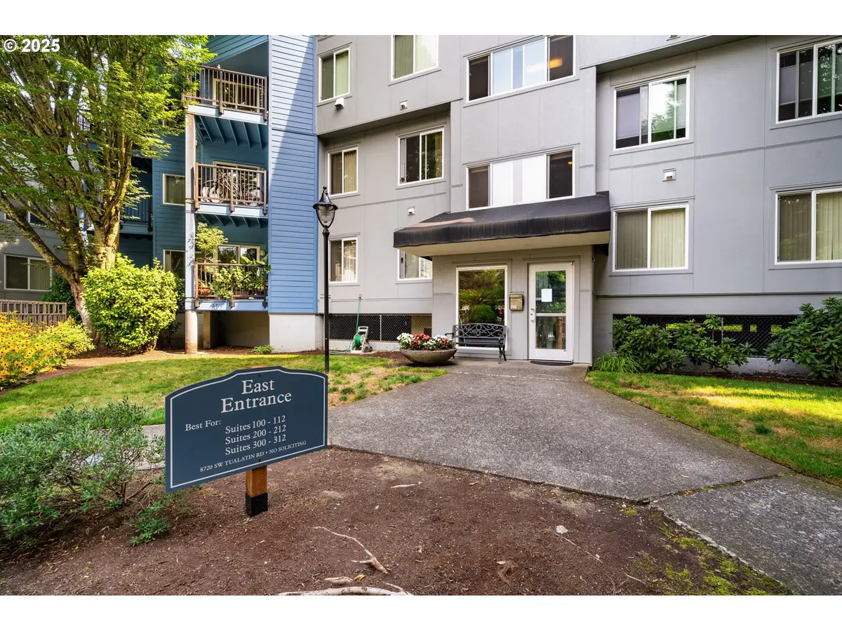 8720 SW Tualatin Rd #110, Tualatin, OR 97062 - #1
