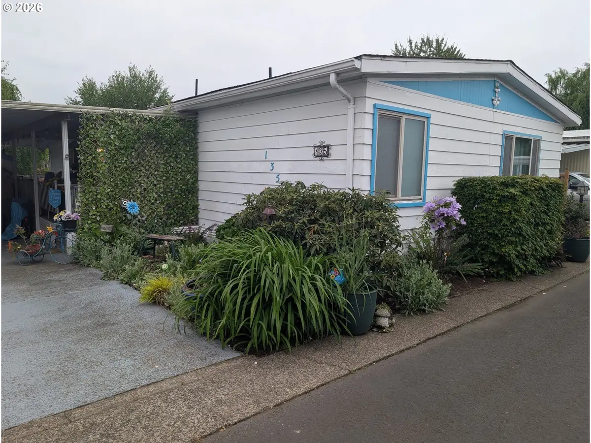 1800 Lakewood Ct #135, Eugene, OR 97402 - #1