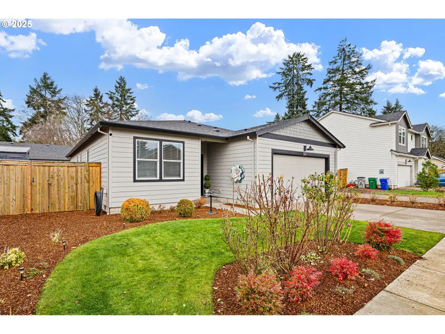 1633 Zoe Ave, Eugene, OR 97404 - Image #2