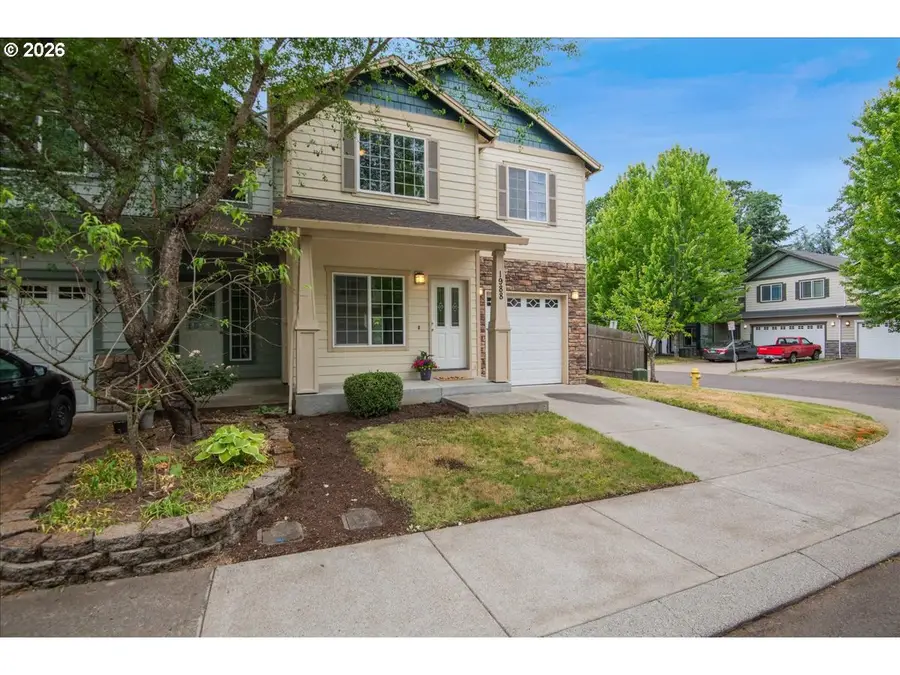 1988 NE 54th Way, Hillsboro, OR 97124 - Image #2