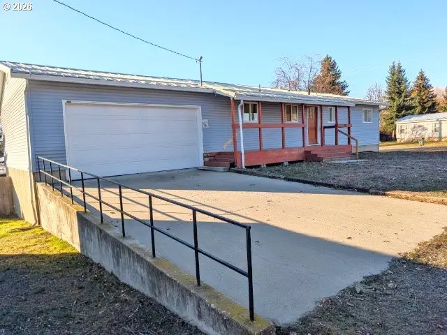 1380 Detroit St, Elgin, OR 97827 - #2