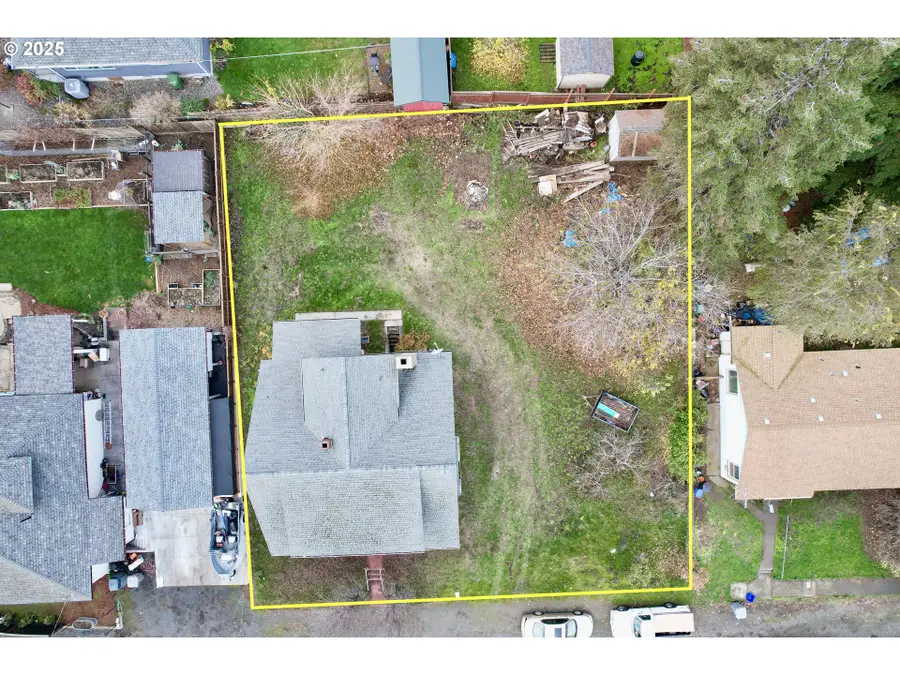 826 E 15th St, The Dalles, OR 97058 - Image #3