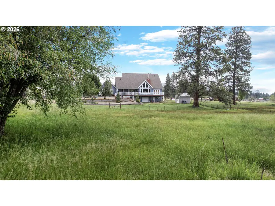 15050 Pine Creek Ln, Wingville Haines, OR 97814 - #2