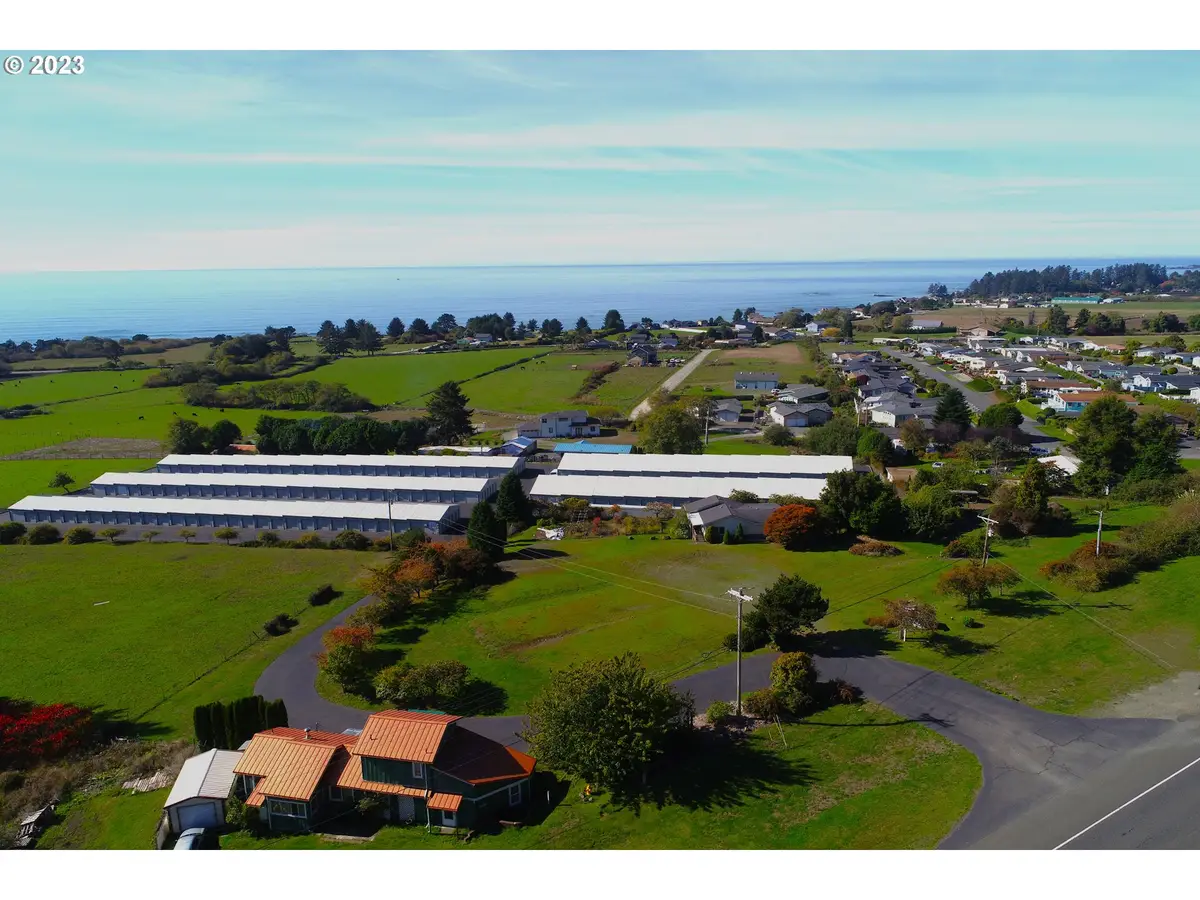 15282 Highway 101, Brookings, OR 97415 - Image #1