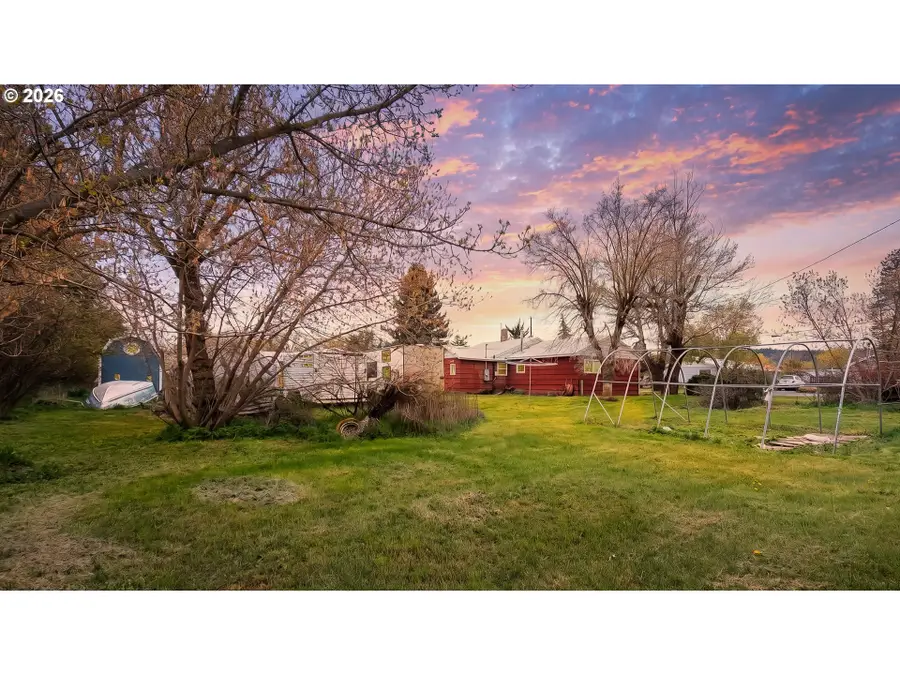 190 S 6th Ave, Elgin, OR 97827 - #3