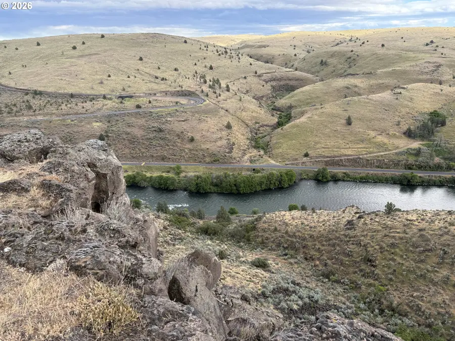 1505 Fish Camp Rd, Maupin, OR 97037 - #2