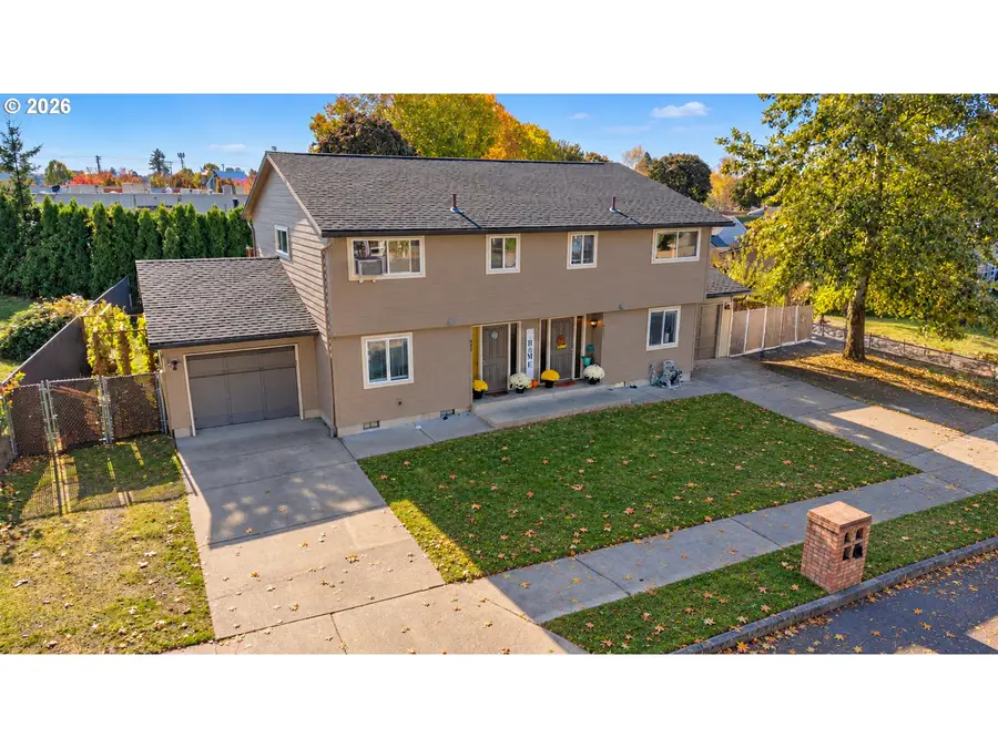 480 NE 18th St, Gresham, OR 97030 - #2