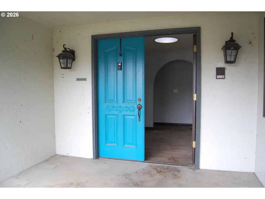 13104 NE 8th Ct, Vancouver, WA 98685 - #2