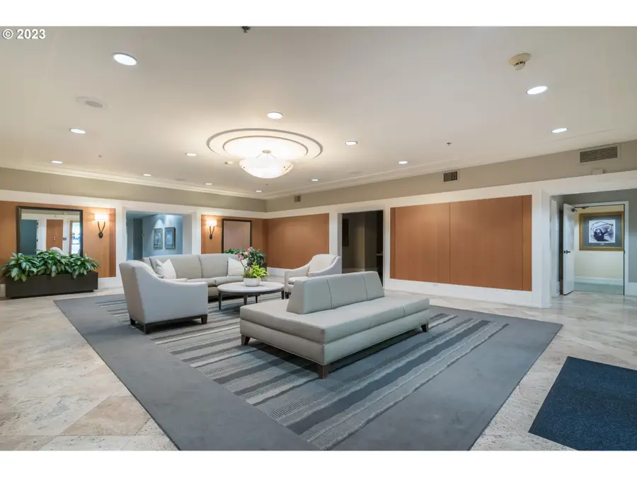 1132 SW 19th Ave #709, Portland, OR 97205 - Image #3