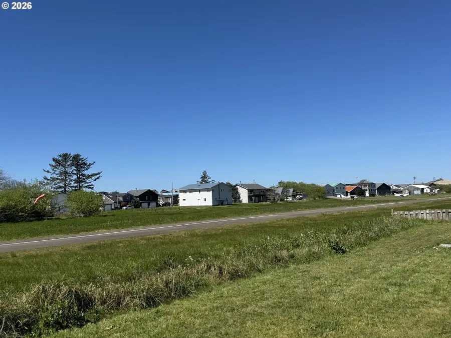 35390 Brooten Rd, Pacific City, OR 97135 - #3