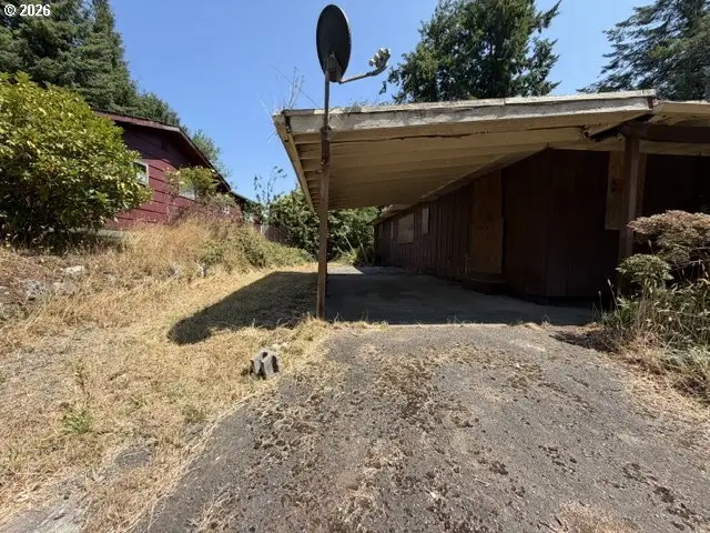 1840 S 19th St, Coos Bay, OR 97420 - #3