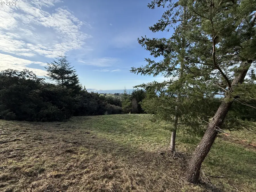 Harbor Vista #Par 1, Brookings, OR 97415 - #3