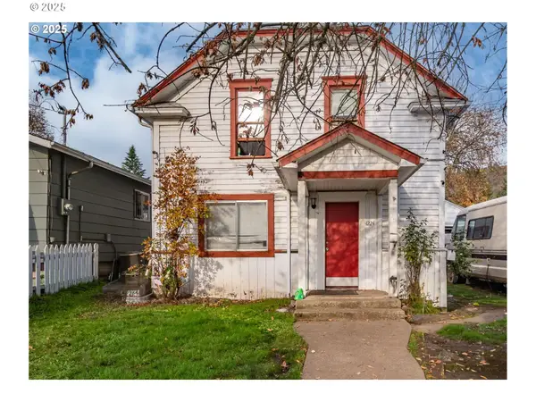 1224 NE Freemont Ave, Roseburg, OR 97470