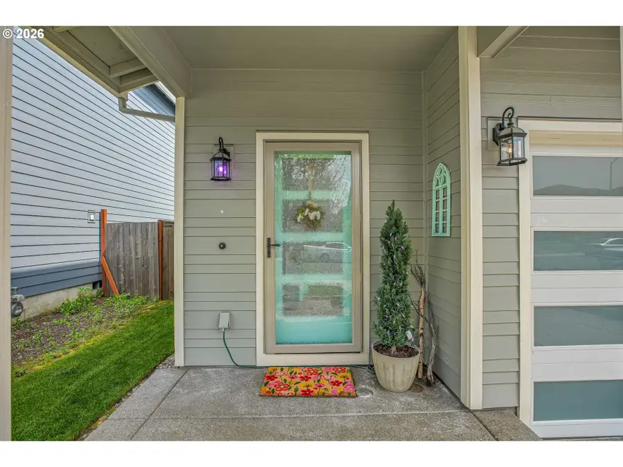 160 Kindre St, Saint Helens, OR 97051 - #2