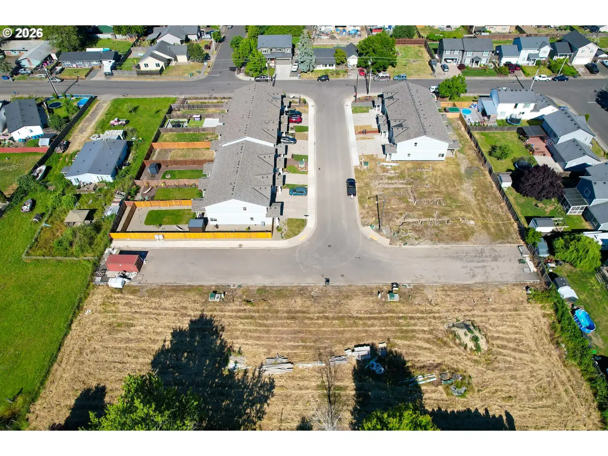 747 Periander Way #5,6,7, Harrisburg, OR 97446 - #1