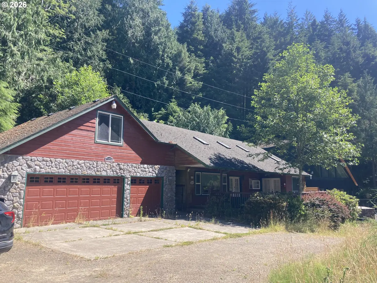 6055 Santa Rd, Florence, OR 97439 - #1