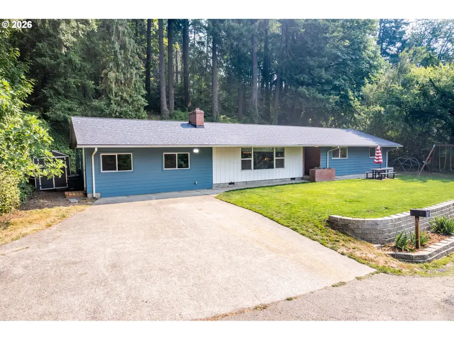 2315 Lynnwood Dr, Longview, WA 98632 - #2