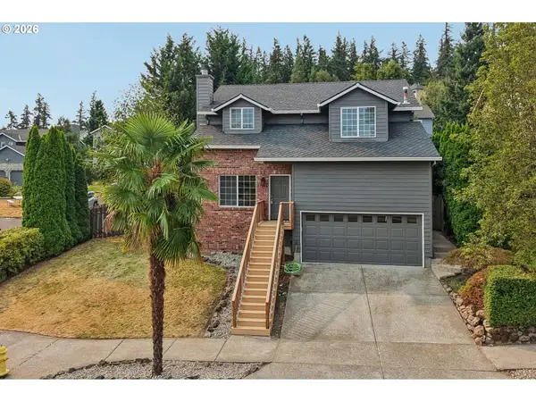 11596 SE Springcrest Dr, Clackamas, OR 97015