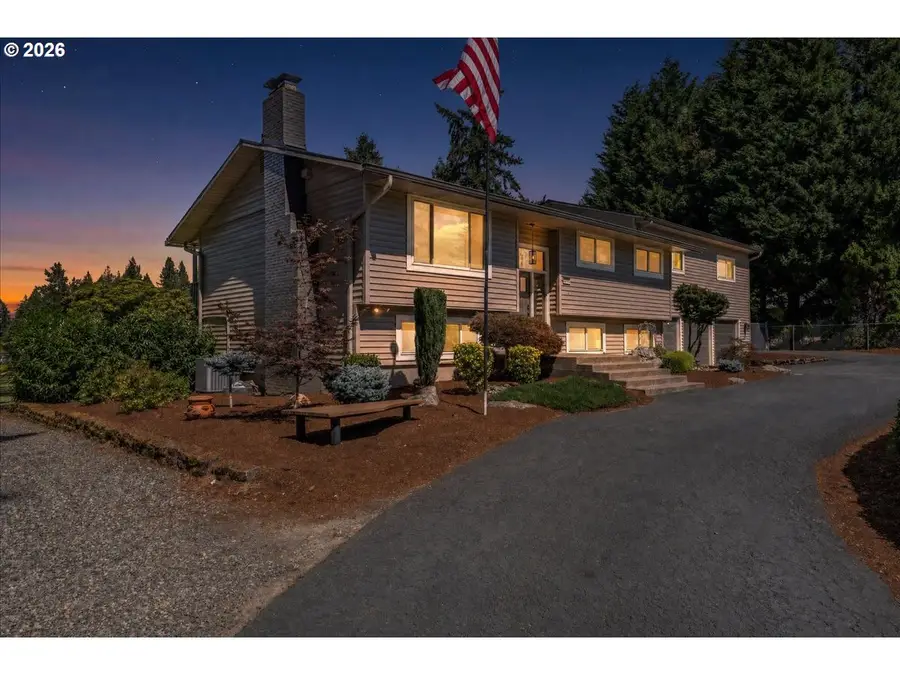 27821 SE Sun Ray Dr, Boring, OR 97009 - #2