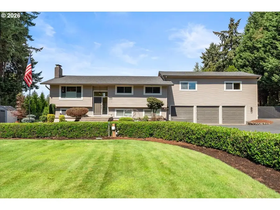 27821 SE Sun Ray Dr, Boring, OR 97009 - #3