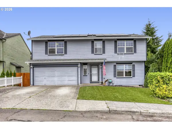 18137 Grey Ave, Sandy, OR 97055