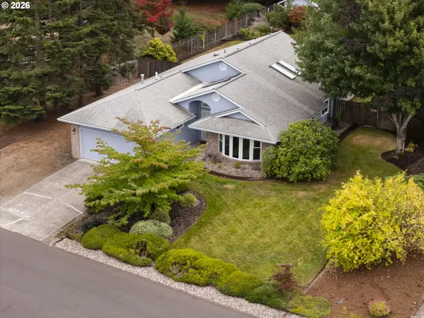 9811 NE 83rd St, Vancouver, WA 98662