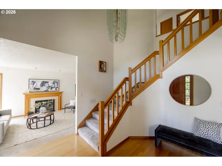 1314 Stonehaven Dr, Northwest Clackamas, OR 97068 - #3