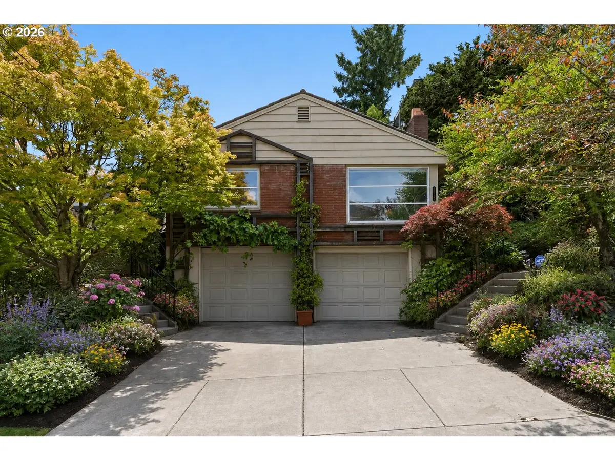 2718 NW Quimby St, Portland, OR 97210 - #1