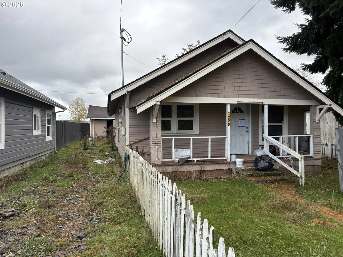 1220 S Tower Ave, Centralia, WA 98531 - #1
