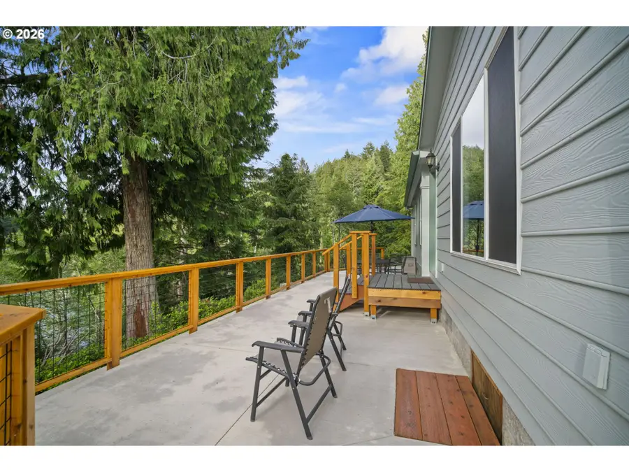 88686 Chapman Rd, Florence, OR 97439 - #3