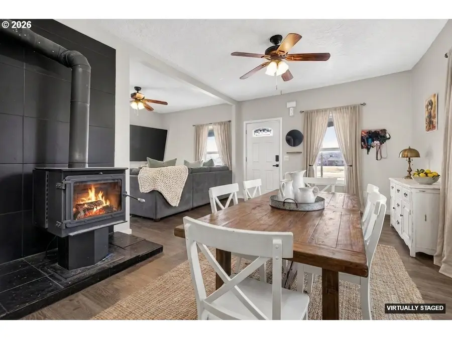 138 SE Shafford St, Estacada, OR 97023 - #3