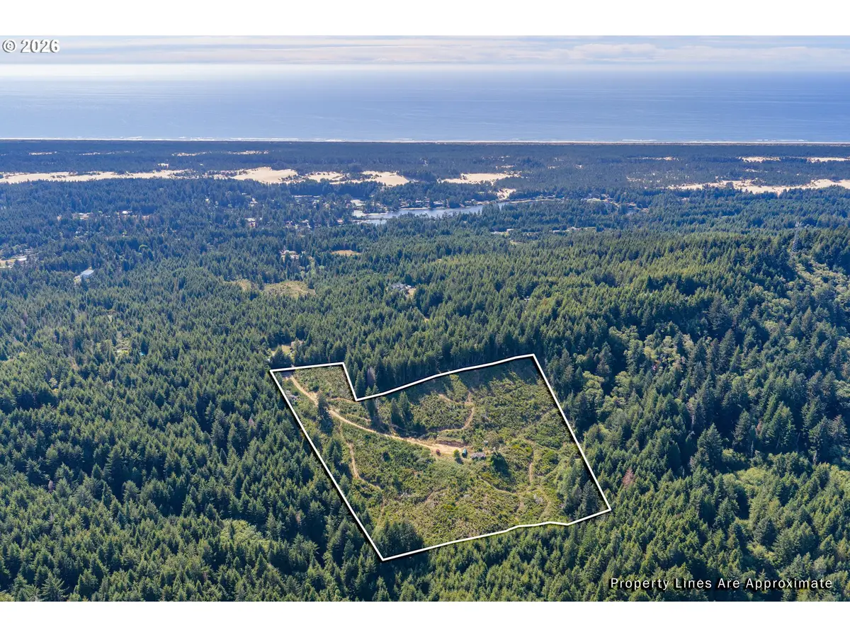 70113 Stage Rd, North Bayside, OR 97459 - #1