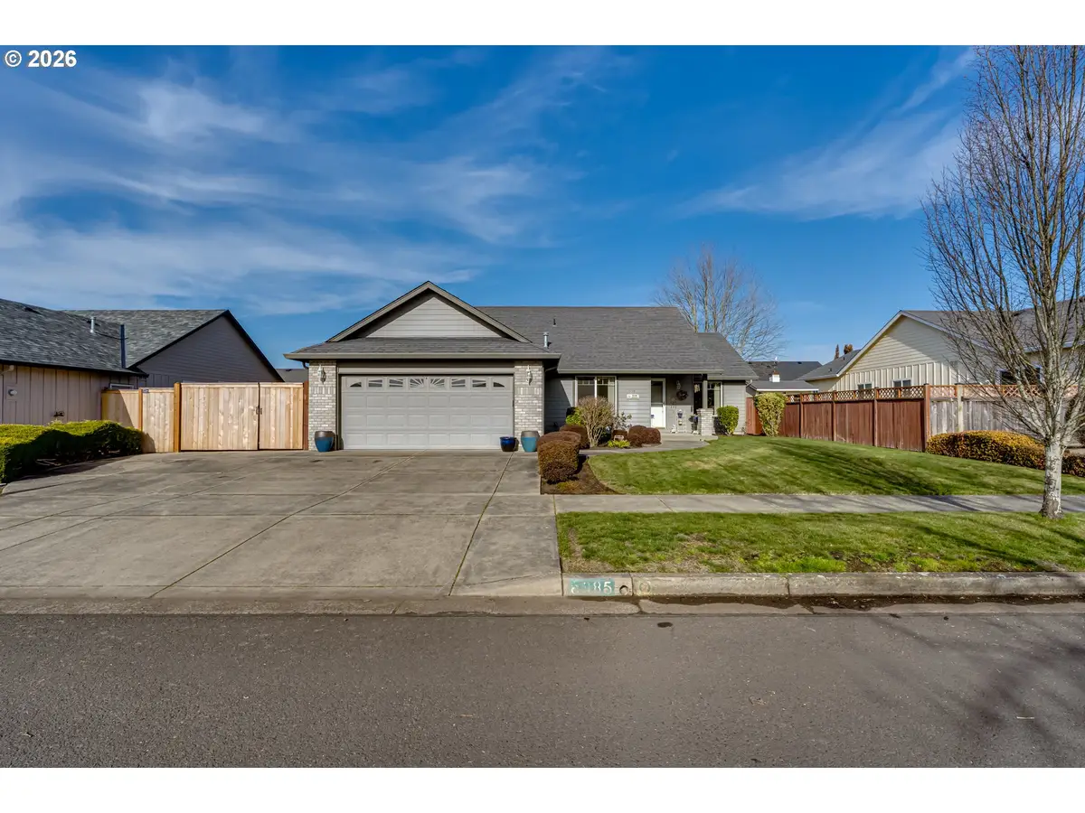 5985 Firestone Dr, Eugene, OR 97402 - Image #1